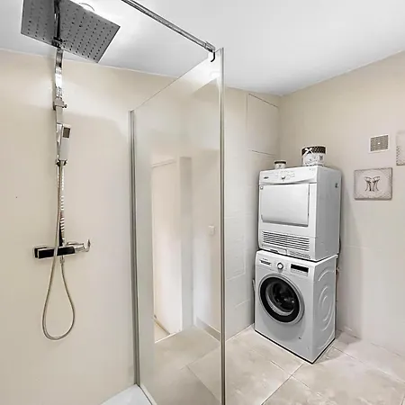 Prestige Charme, Espace & Elegance Vila Toulon