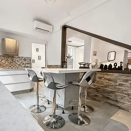 빌라 Prestige Charme, Espace & Elegance *